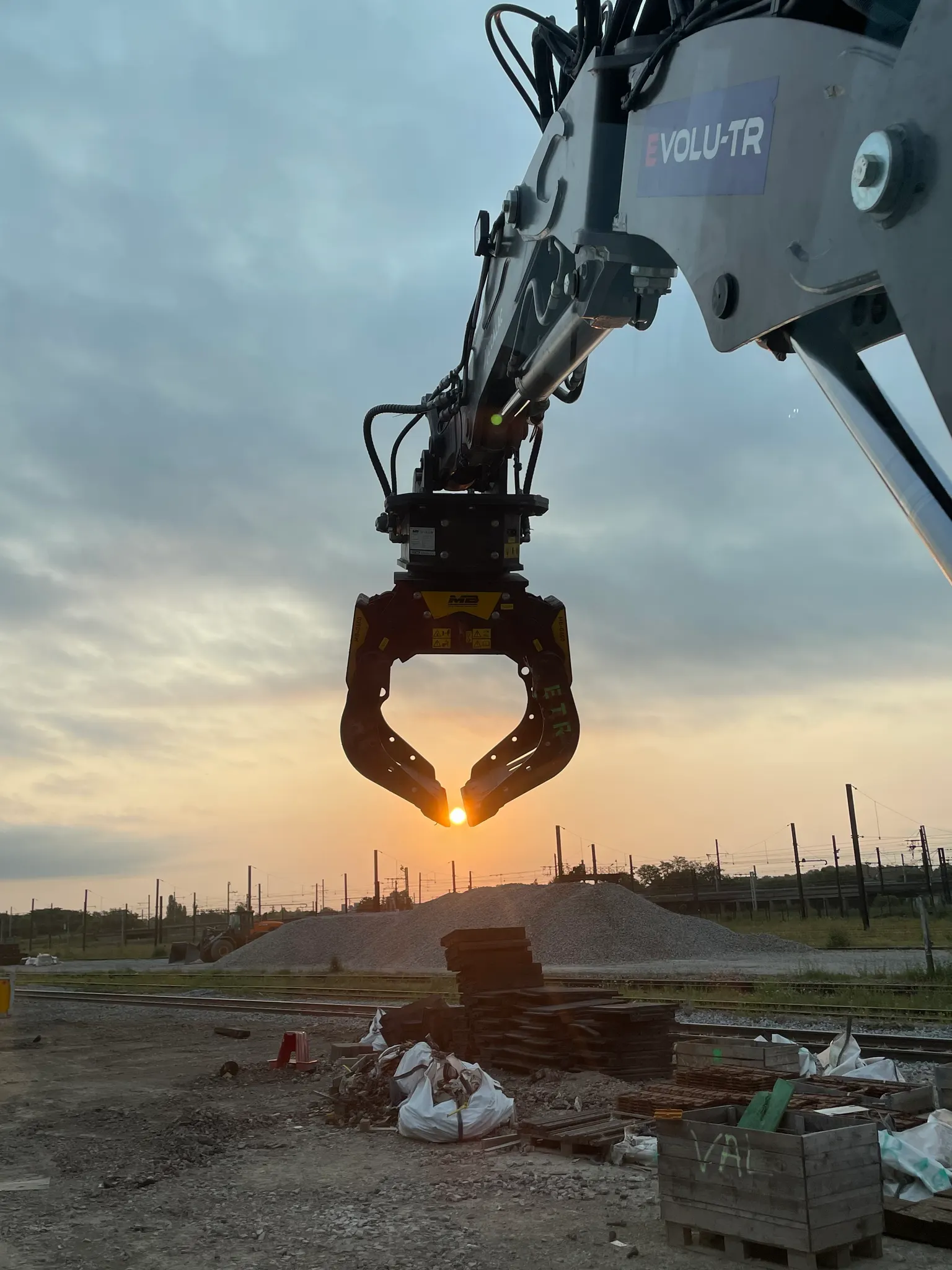 Pince de tri au coucher du soleil